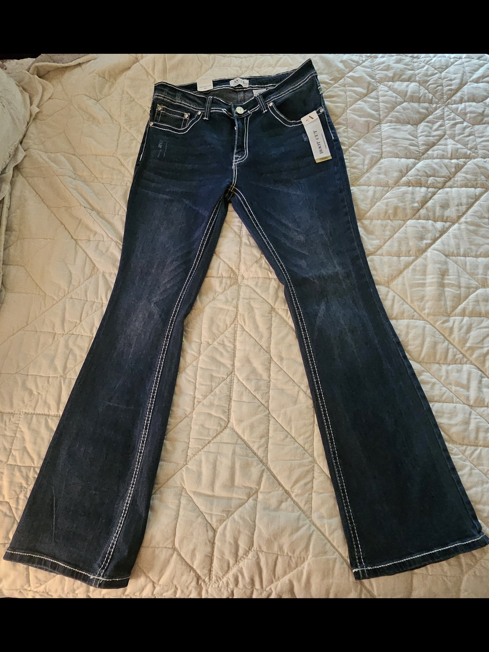 Angel- Designed in Los Angeles -Bootcut Embroidered Jeans - Size 15